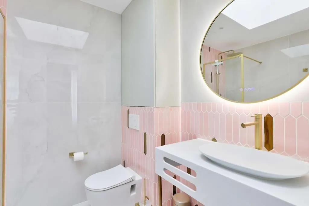 Apartment Romantic Getaway - Le Marais - With Ac *